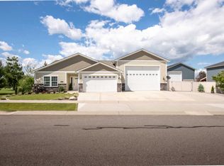 3359 E Galway Cir, Post Falls, ID 83854