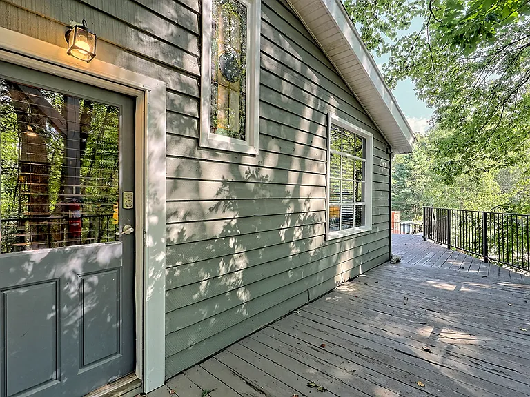 4960 Laurel Lodge Rd #101 — Photo 23