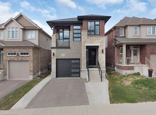 657 Benninger Dr, Kitchener, ON N2E 0J2