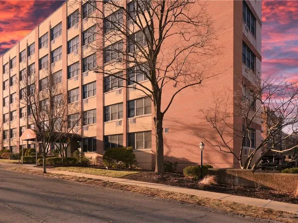 56 Doyer Avenue #2B, White Plains, NY 10605