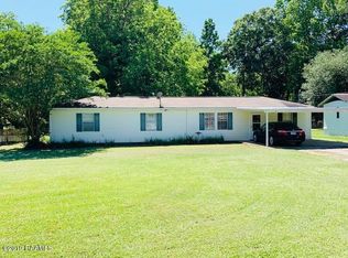 1156 Acadian Dr, Ville Platte, LA 70586