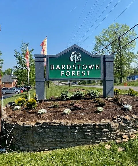 Bardstown Forest — Photo 1