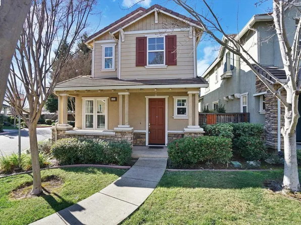 530 Cottage Park Dr, Hayward, CA 94544