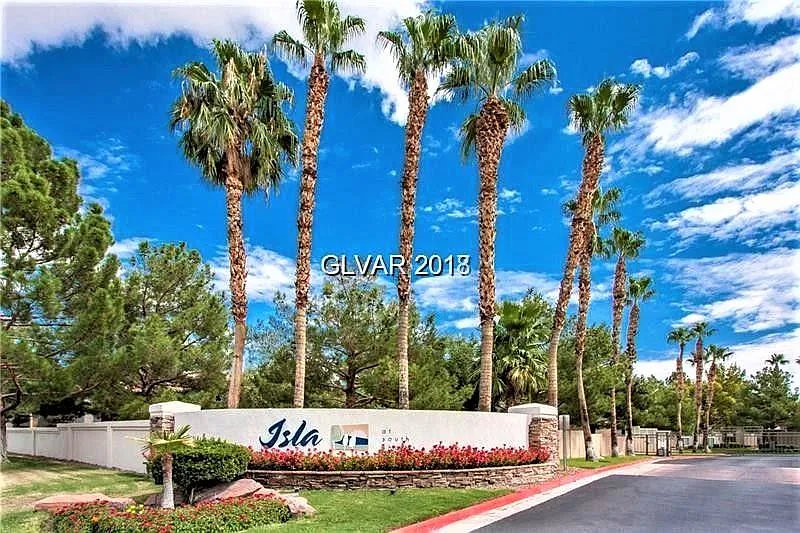 2 bed, 800 sqft, $1,850 — Photo 3