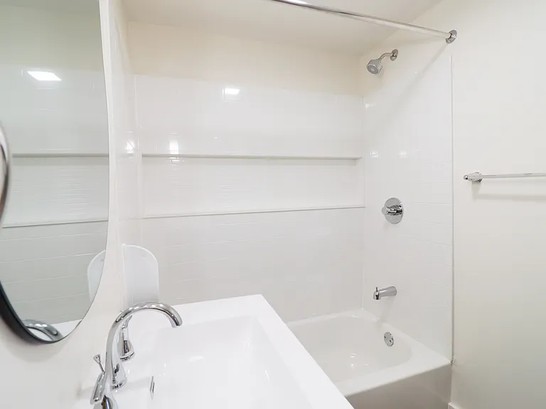 The Glengate Apartments — Photo 17