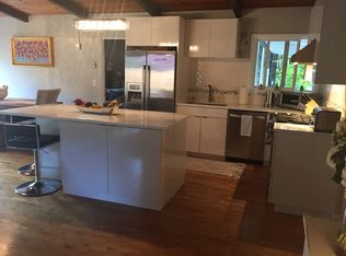 17350 Kelok Rd, Lake Oswego, OR 97034