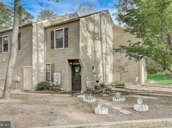 301 Bromley Ests, Pine Hill, NJ 08021