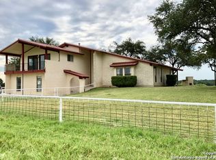 7480 Smith Rd, Somerset, TX 78069