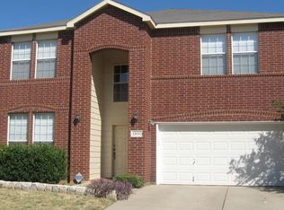 12653 Oakwood Cir, Euless, TX 76040