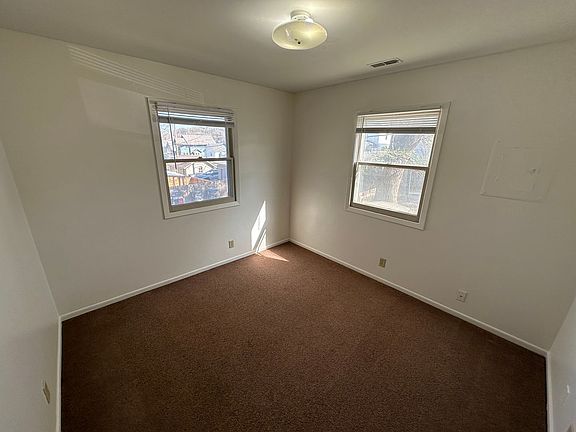 4th image of 213 Stutsman St #215