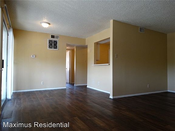 5th image of 8905 Parkfield Dr