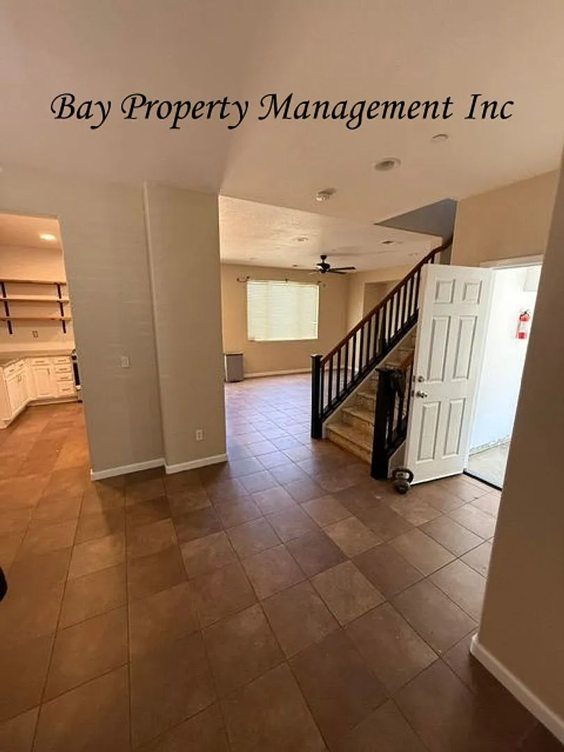 **Beautiful 2-Story Home Next to the Park** — Photo 3