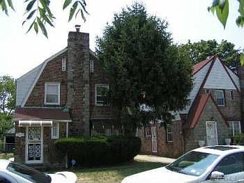 2nd image of 22120 Murdock Ave