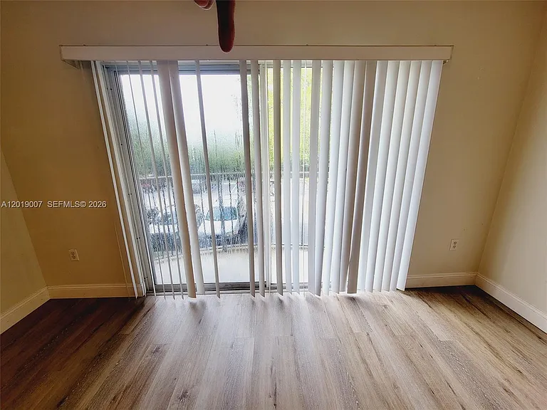 4155 N Haverhill Rd #1415 — Photo 13