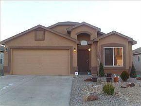 1st image of 40 Avenida Jardin