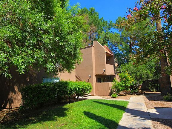3rd image of 2440 E Glen St #3106