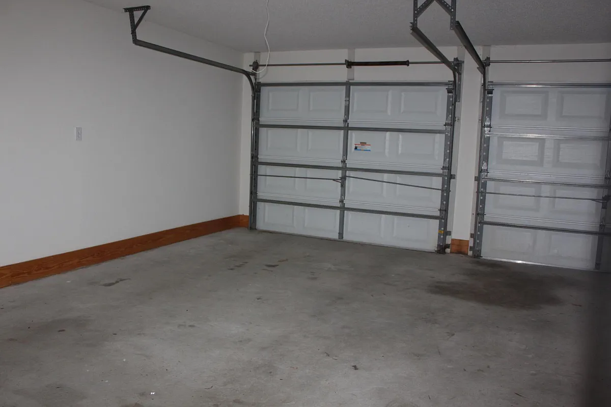 Building Photo - 302 Jessup St