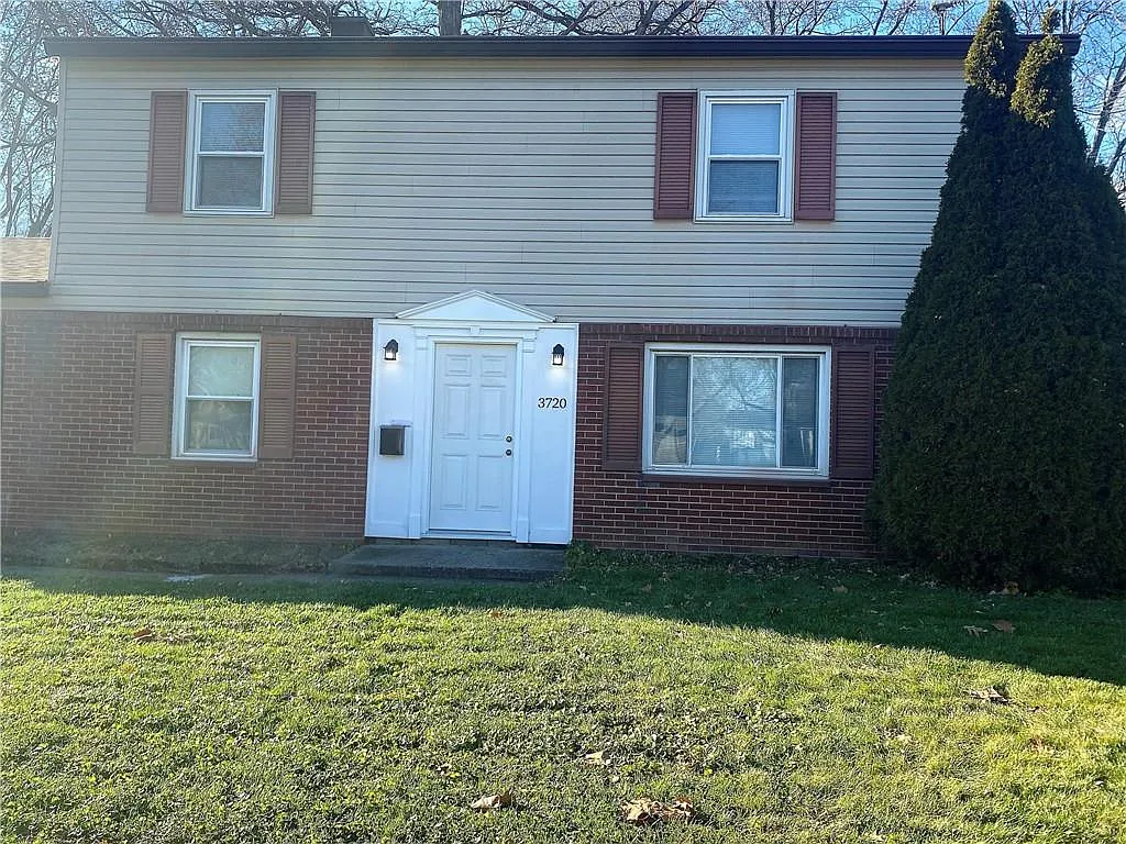 3720 Lori Ln photo 1