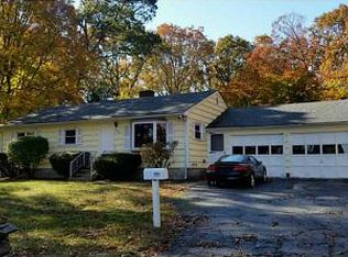 202 Broad Rock Rd, South Kingstown, RI 02879