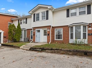 63 Arbour Glen Cres, London, ON N5Y1Z9