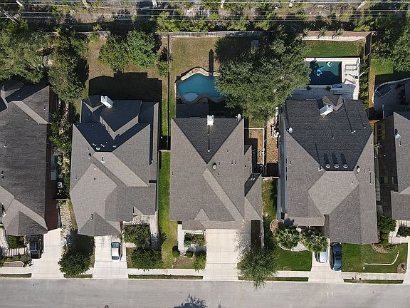 3rd image of 24123 Canyon Row