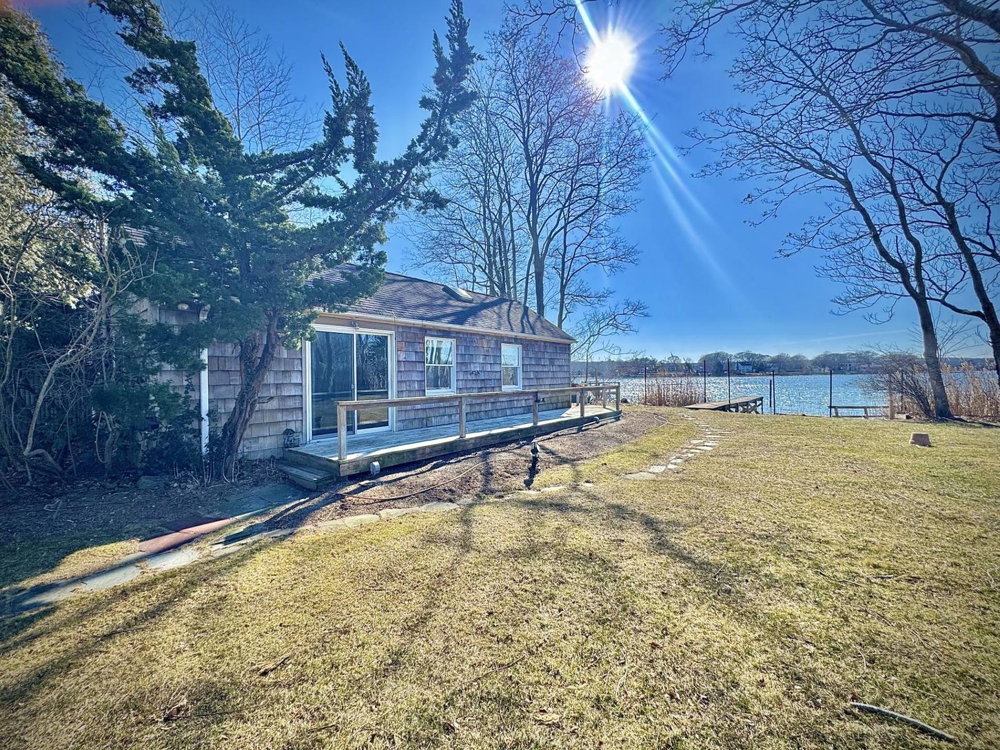 legal live in cottage by the water