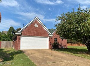 9169 Superior Dr, Olive Branch, MS 38654