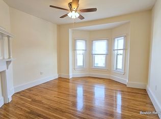 184-186 Lowell St #3, Somerville, MA 02143