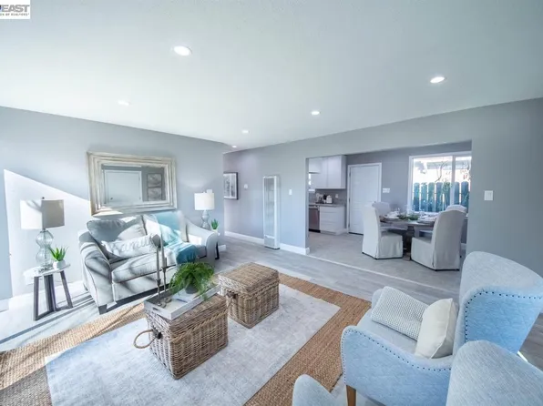 387 Elizabeth Ct, Livermore, CA 94551