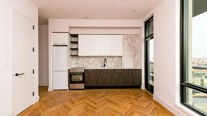 Rented by Nooklyn NYC LLC | media 54