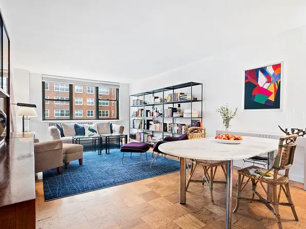 32 Gramercy Park S APT 5D, New York, NY 10003