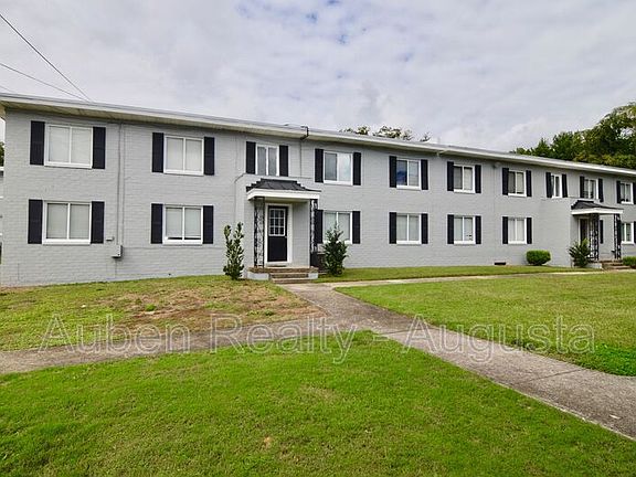 2nd image of 1927 Central Ave #20C