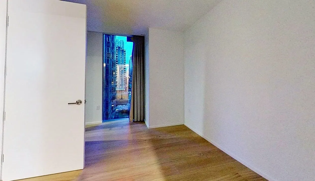 1 bed, 706 sqft, $3,700 — Photo 3