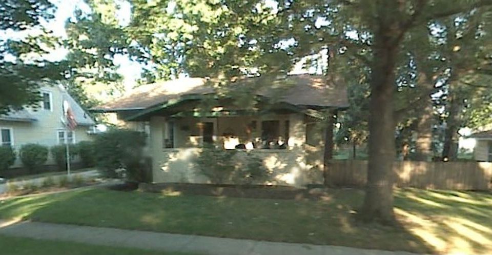 1st image of 128 Kenwood Ave