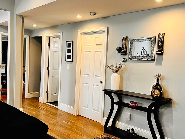 41 Gleason St #2 — Photo 3