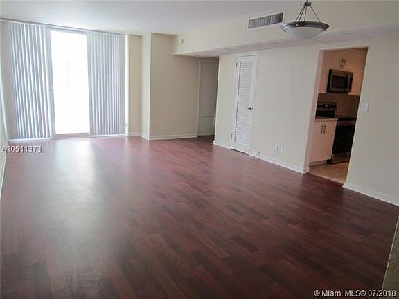 4th image of 3801 S Ocean Dr APT 7S