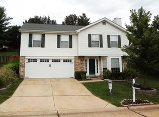17039 Redwood Glen Dr, Eureka, MO
