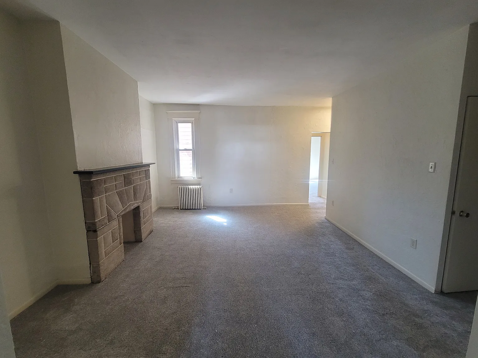 3 bed, $1,495 — Photo 4