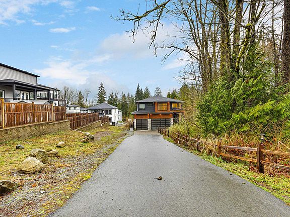 3rd image of 23680 132nd Ave