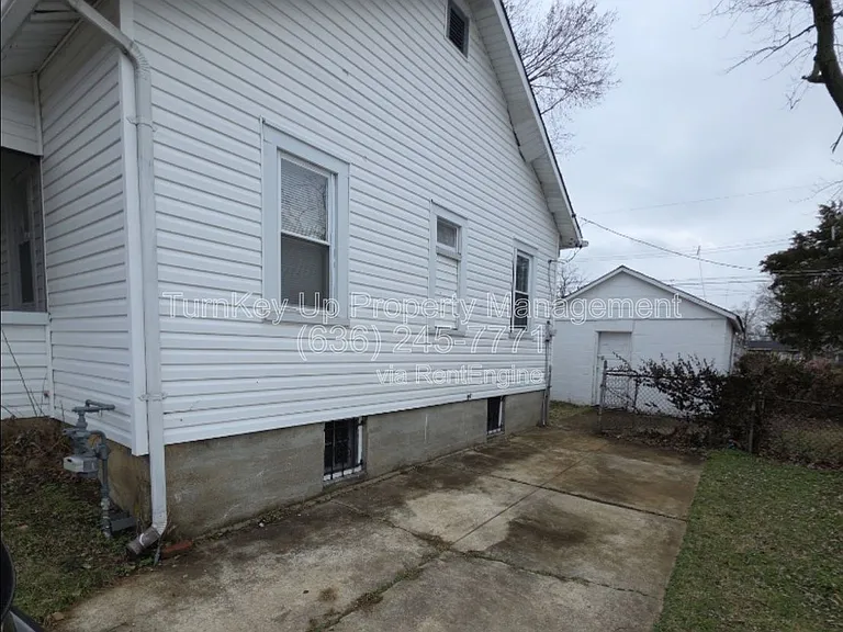 6540 Avalon Ave — Photo 18