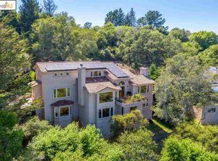 12956 Brookpark Rd, Oakland, CA 94619