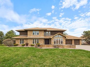 21253 Old North Church Rd, Frankfort, IL 60423