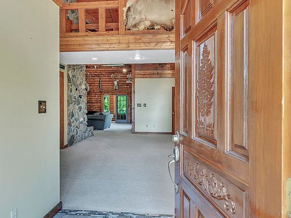 5th image of 1880 240th St