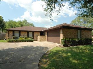 16023 Mill Point Dr, Houston, TX 77059