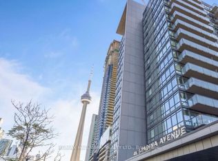 4K Spadina Ave #301, Toronto, ON M5V3Z9
