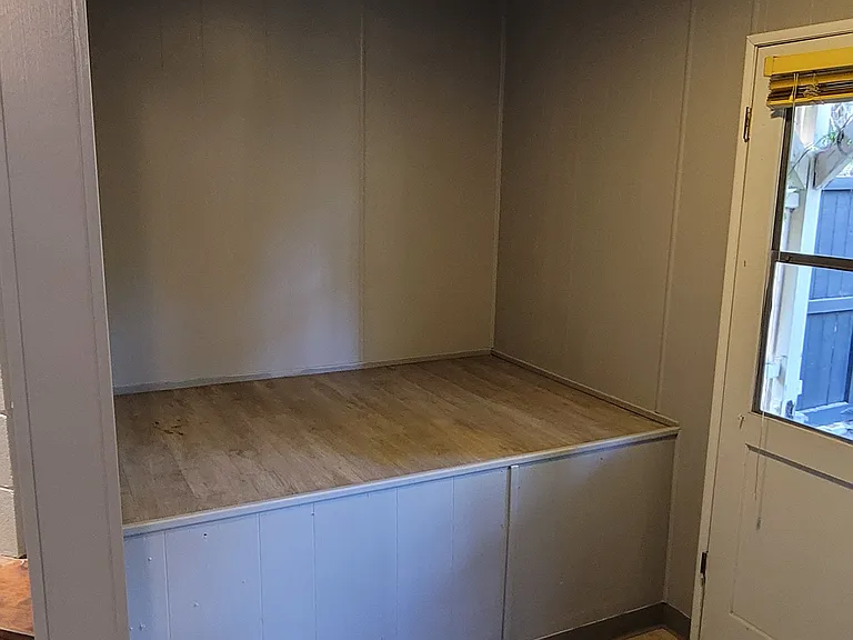 22970 Redwood Way — Photo 16