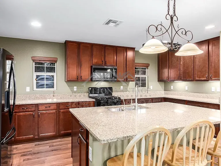 2873 E Binner Dr — Photo 8