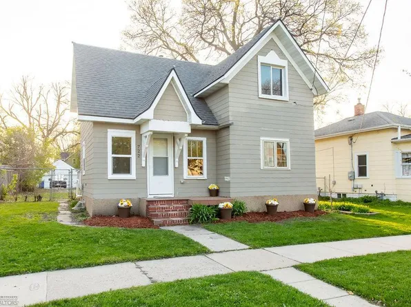 722 2nd St N, Fargo, ND 58102