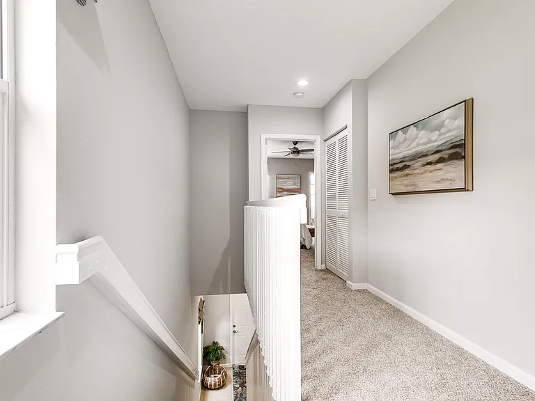 13354 Georgian Ct — Photo 12
