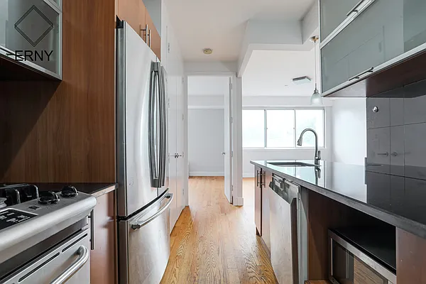 Rented by ERNY LLC | media 50